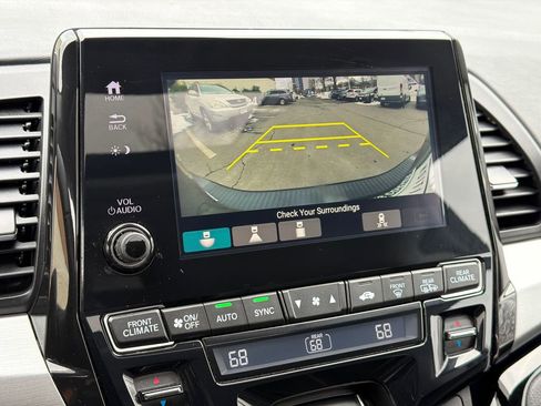 Used 2021 Honda Odyssey Touring image 31
