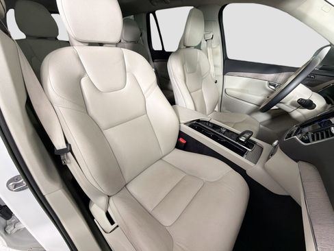 Certified 2023 Volvo XC90 B6 Plus w/ Protection Package Premier image 30