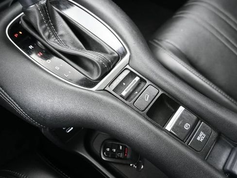 Used 2024 Honda HR-V EX-L image 15