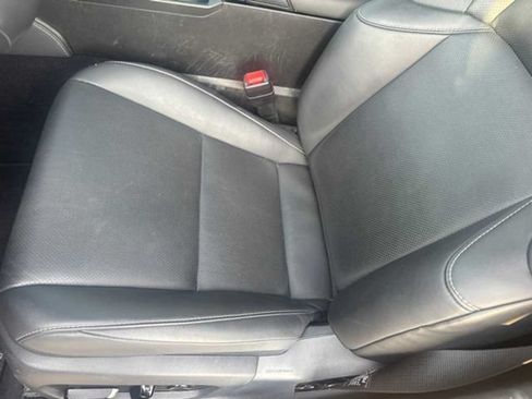 Used 2024 Lexus ES 350 w/ Premium Package FWD image 7