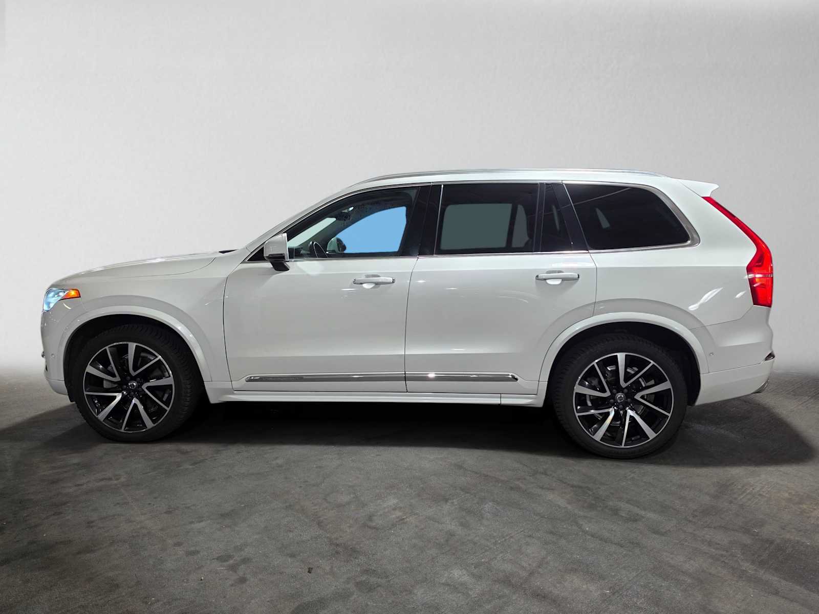 Used 2019 Volvo XC90 T6 Inscription w/ Advanced Package AWD/4WD image 6