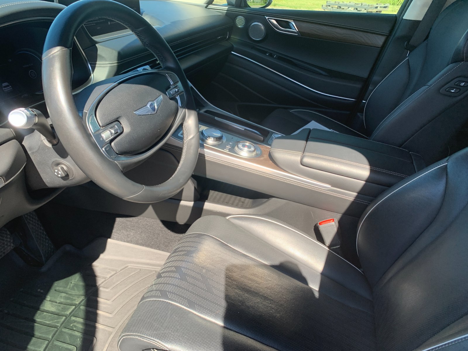 Used 2023 Genesis GV80 3.5T w/ Advanced Package AWD/4WD image 12