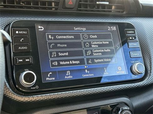 Used 2021 Nissan Kicks SV image 37