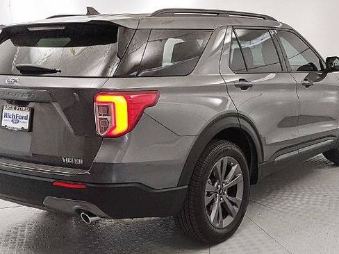 Certified 2023 Ford Explorer XLT w/ Equipment Group 202A AWD/4WD image 3