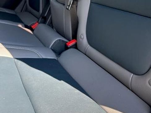 New 2024 Ford Bronco Outer Banks w/ Sasquatch Package image 40