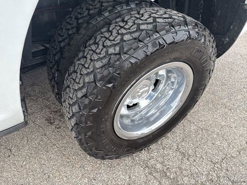 Used 2022 RAM 3500 Big Horn image 24