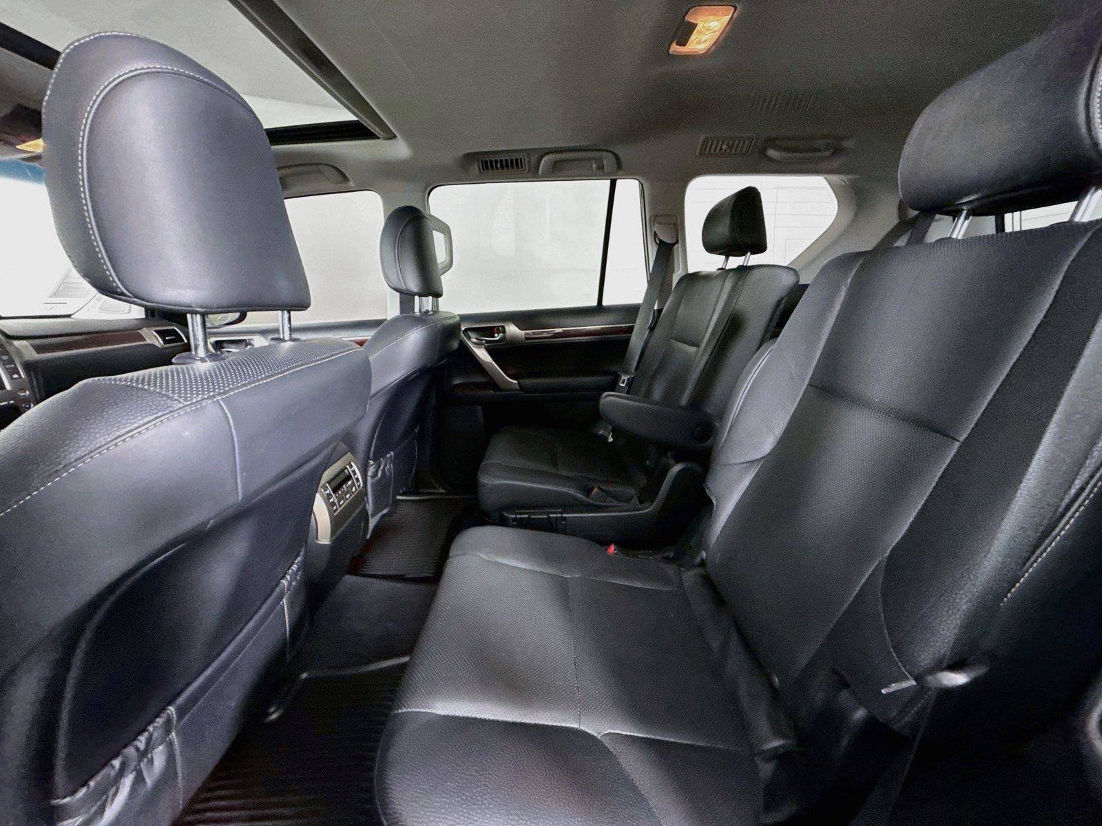 Used 2019 Lexus GX 460 Premium AWD/4WD image 33