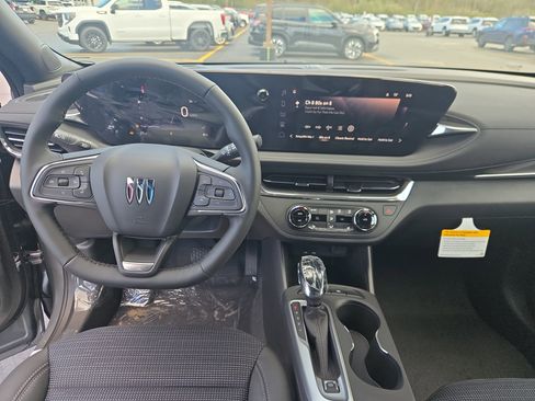 New 2026 Buick Envista Preferred w/ Convenience I Package FWD image 9