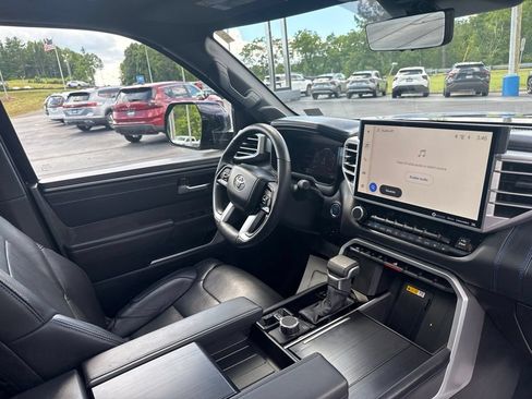 Used 2024 Toyota Sequoia Platinum AWD/4WD image 53