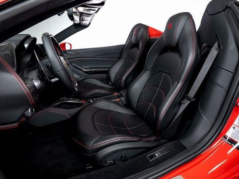 Certified 2019 Ferrari 488 Spider image 4