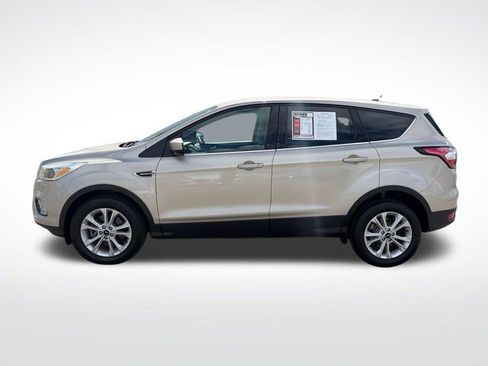 Used 2017 Ford Escape SE AWD/4WD image 4
