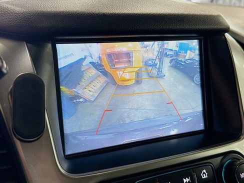 Used 2017 Chevrolet Tahoe LT w/ LT Signature Package AWD/4WD image 15