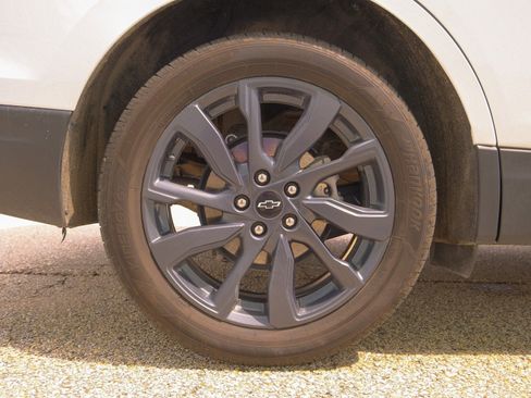 Used 2024 Chevrolet Equinox RS image 42