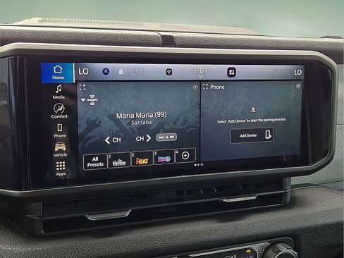 Used 2024 Jeep Wrangler Unlimited image 27