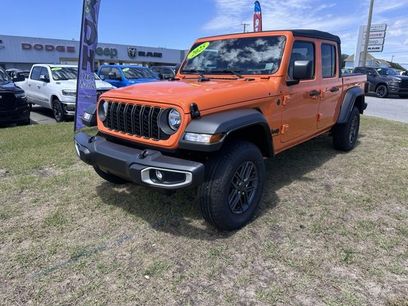 New 2025 Jeep Gladiator Sport