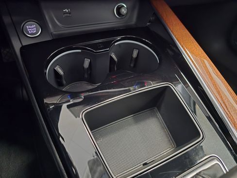 Used 2023 Audi A4 2.0T Premium w/ Convenience Package image 44