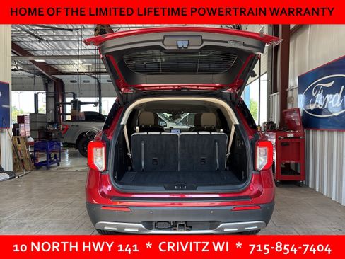 Used 2022 Ford Explorer XLT w/ Equipment Group 202A AWD/4WD image 6