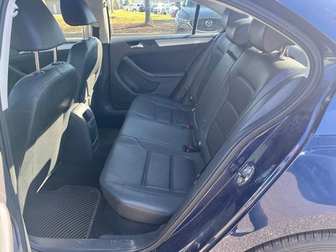 Used 2014 Volkswagen Jetta SE image 16