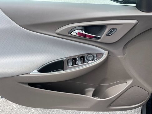 Used 2023 Chevrolet Malibu LT FWD image 12
