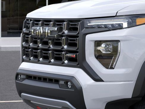New 2026 GMC Canyon AT4 image 40