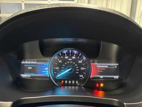 Used 2018 Ford Explorer Limited w/ Equipment Group 301A image 9