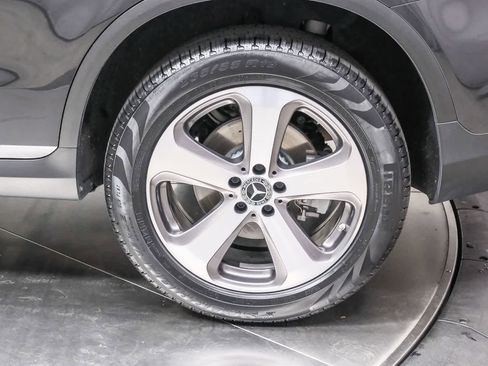 Used 2022 Mercedes-Benz GLC 300 image 8