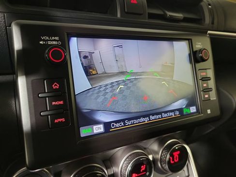 Used 2024 Toyota GR86 Premium RWD image 22