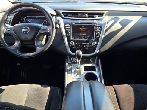 Used 2020 Nissan Murano SV image 18