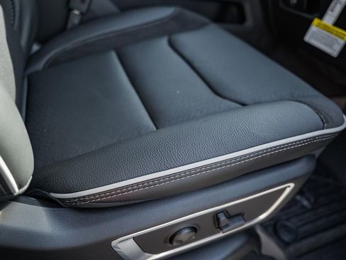 New 2026 RAM 1500 Laramie image 38