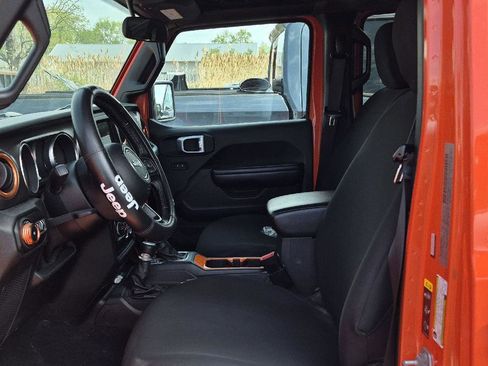 Used 2020 Jeep Wrangler Unlimited Sport AWD/4WD image 6