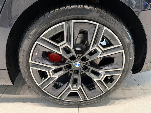 New 2026 BMW 530i xDrive w/ M Sport Package AWD/4WD image 7