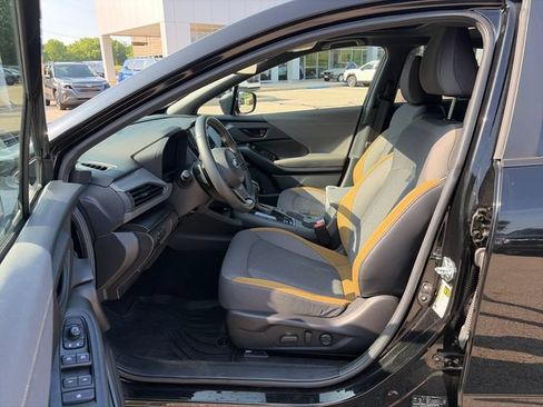 Used 2025 Subaru Crosstrek 2.5i Sport AWD/4WD image 9