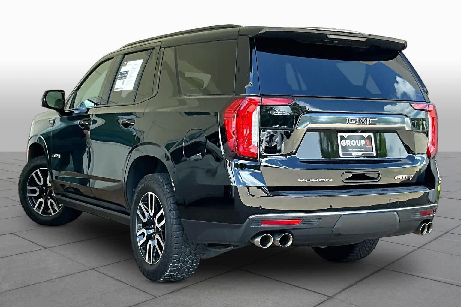 Used 2023 GMC Yukon AT4 w/ AT4 Premium Plus Package AWD/4WD image 11