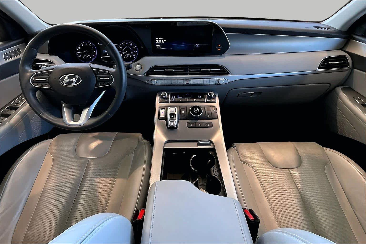 Used 2020 Hyundai Palisade SEL FWD image 15