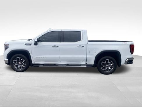 Used 2025 GMC Sierra 1500 SLT w/ SLT Premium Plus Package AWD/4WD image 19