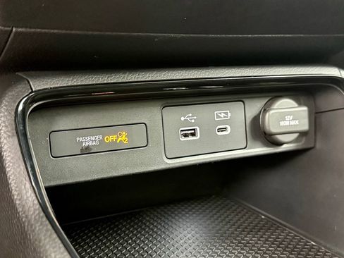 Used 2023 Honda CR-V EX image 31