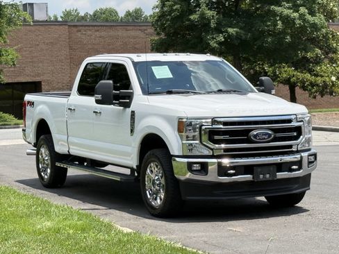 Used 2020 Ford F250 Lariat w/ Chrome Package AWD/4WD image 3