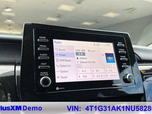 Used 2022 Toyota Camry SE image 31