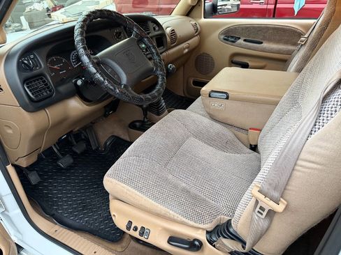 Used 2001 Dodge Ram 2500 Truck 4x4 Quad Cab image 2