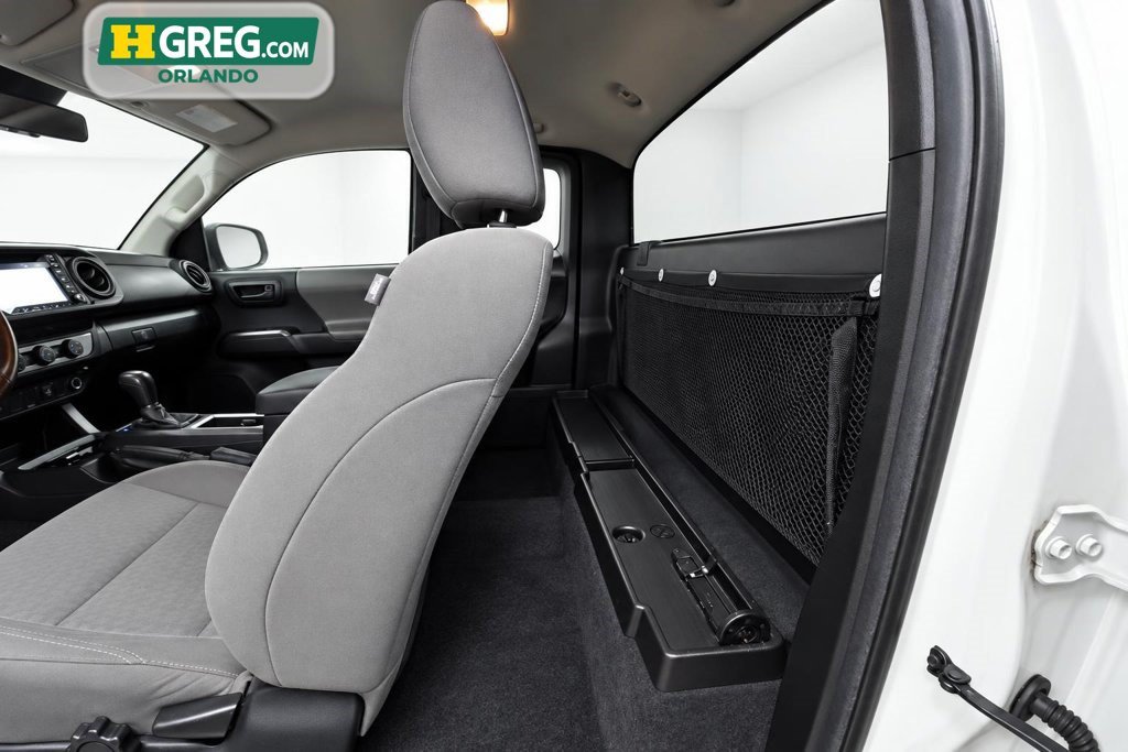 Used 2022 Toyota Tacoma SR RWD image 12