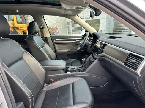 Used 2022 Volkswagen Atlas SE image 10