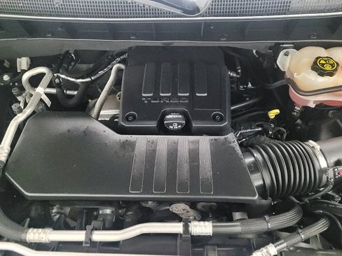 Used 2021 Chevrolet Silverado 1500 LT image 30