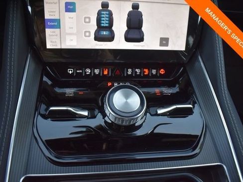 New 2025 Jeep Grand Wagoneer Series II Obsidian w/ Quick Order Packagew 28T AWD/4WD image 7
