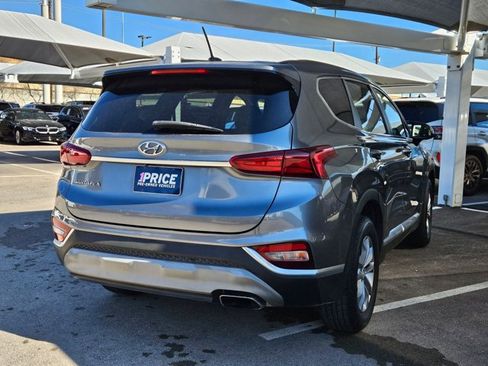 Used 2019 Hyundai Santa Fe SE w/ Cargo Package image 5