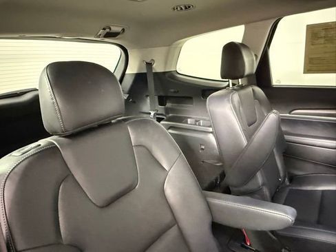 Used 2022 Kia Telluride S AWD/4WD image 42