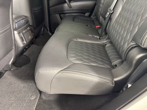 Used 2024 INFINITI QX80 Sensory w/ Cargo Package AWD/4WD image 38