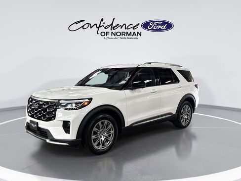 New 2026 Ford Explorer Platinum RWD image 4