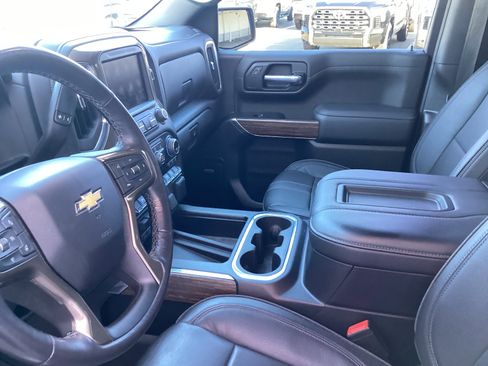 Used 2021 Chevrolet Silverado 1500 High Country w/ Safety Package II image 24
