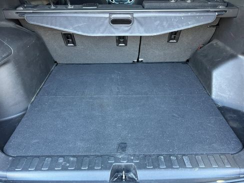 Used 2022 Chevrolet Equinox LT FWD image 14