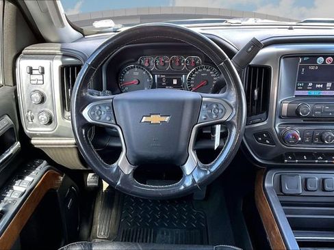 Used 2018 Chevrolet Silverado 2500 LTZ w/ LTZ Plus Package image 6